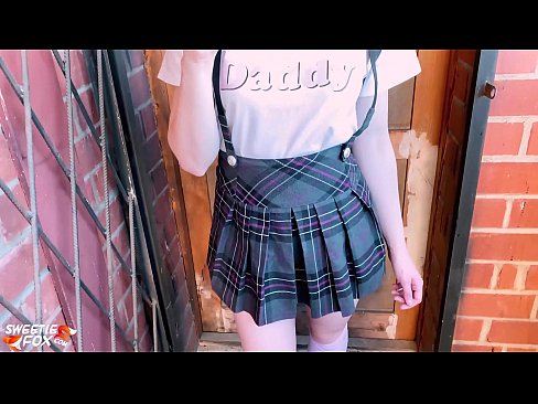 ❤️ Schoolgirl ດູດ dick ຂອງນາງເລິກແລະ fucks ແທນທີ່ຈະຫ້ອງຮຽນ. ວິດີໂອເພັນ ຢູ່ທີ່ພວກເຮົາ lo.mysexgamer.ru% ❤